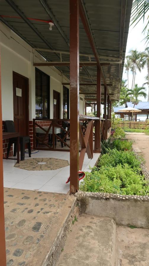 希尔米娜海滩小屋宾馆 沙璜 外观 照片